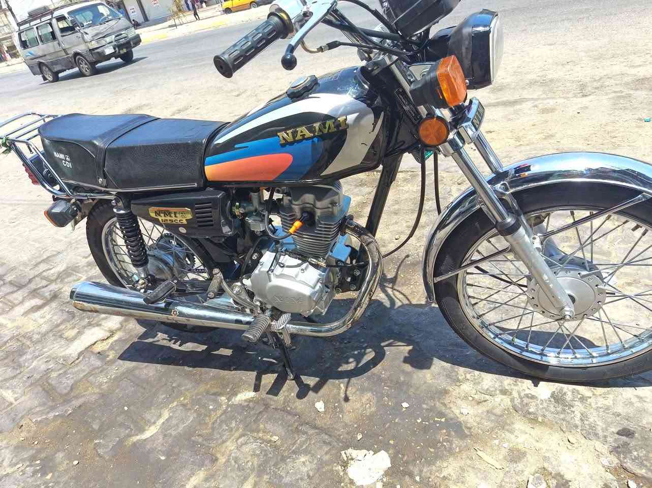 السلام عليكم دراجه البيع نضيفه حلوه السعر 650 وبيهه مجال ***********
