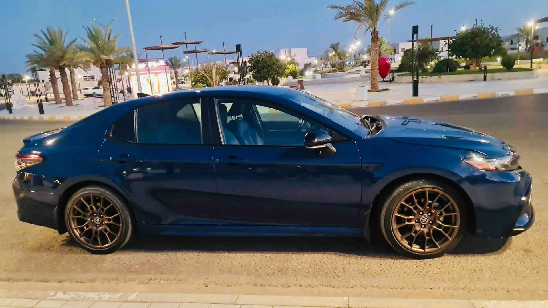 السلام عليكم
للبيع
               2023 TOYOTA CAMRY, SE NIGHTSHADE                              
‏   EDITION
كامري  2023 se امريكي بلاك 
رقم الشاصي 4T1T11AK9PU122984
رقم اربيل باسمي  
محرك 2500 4 سلندر
بصمتين وياها
كشن جلد 
شاشة كار بلاي 
سستم صوت
كروس سرعة
تحديد مسار 
شفتات ستيرن 
مودات قيادة 
قيادة ذاتية 
رادار 
كامرا خلفية
ويل مميز بلادي
وبعد موصفات الse معروفة
حادثها سطحي بدون دواخل 
 ايرباك ستيرن راجع سستم  
ماشية 33 mi
السعر 19000$
مكان السيارة تكريت 
‏‭ ***********
