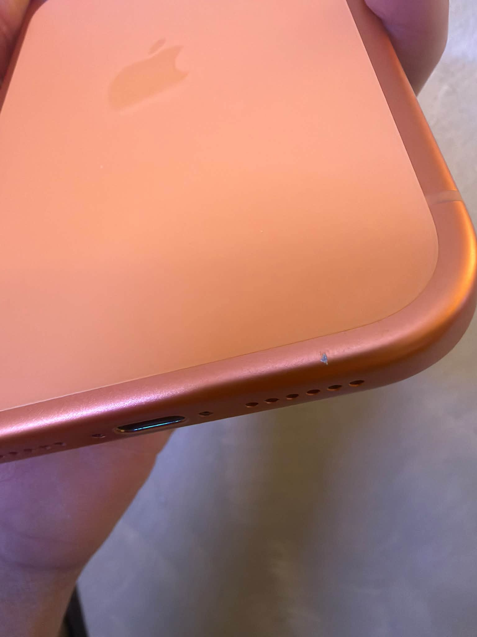 iPhone 17 pro max
الذاكره 256GB
الملحقات  كامله 
البطارية  93‎%‎🔋  
 شريحة الكتروني 
السعر  1.550.000 قفل
بغداد
