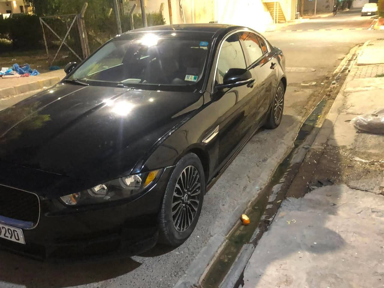 ‏ Jaguar XE | 2018
سيارة راقية تجمع بين الفخامة، القوة والقيادة الرياضية 🏁

✅ محرك 2.0L
✅ جير أوتوماتيك
✅ فئة Sport
✅ وضعية RACE 🏁
✅ تشغيل بصمة + زر
✅ شاشة وسطية
‏✅ Apple CarPlay
✅ كاميرا خلفية
✅ حساسات
✅ داخلية جلد
✅ تحكم بالمقود
✅ مثبت سرعة
✅ تكييف وتبريد
✅ السيارة حيل حلوه 

💰 السعر: 115$
🤝 قابل للتفاوض للجادين فقط

يرهم مراوس حسب القناعة
***********
