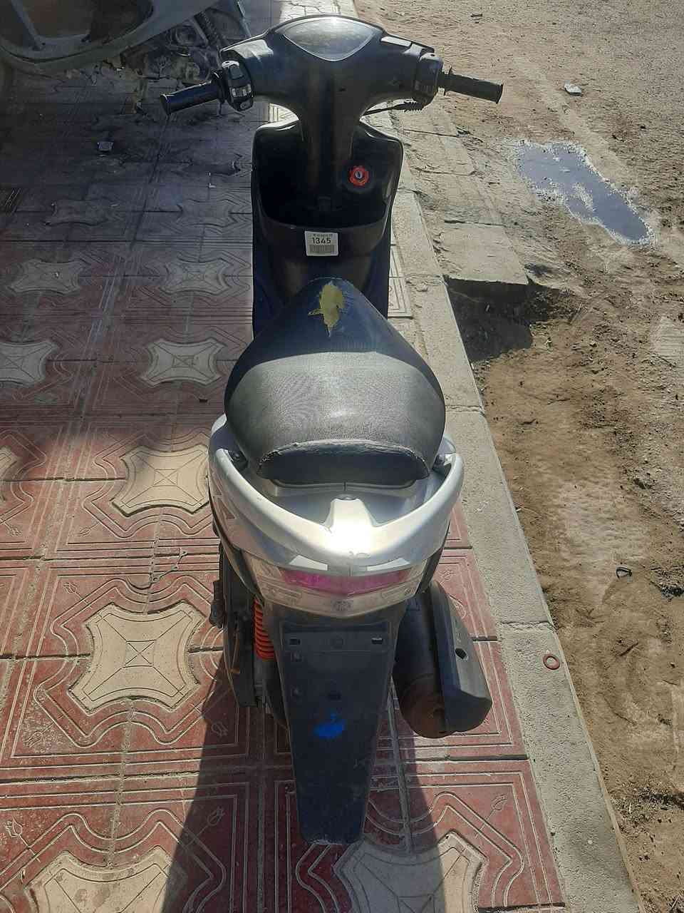 دراجه ماكس عدله للبيع دراجه نضيفه الشراي يتصل مكاني نجف ***********
