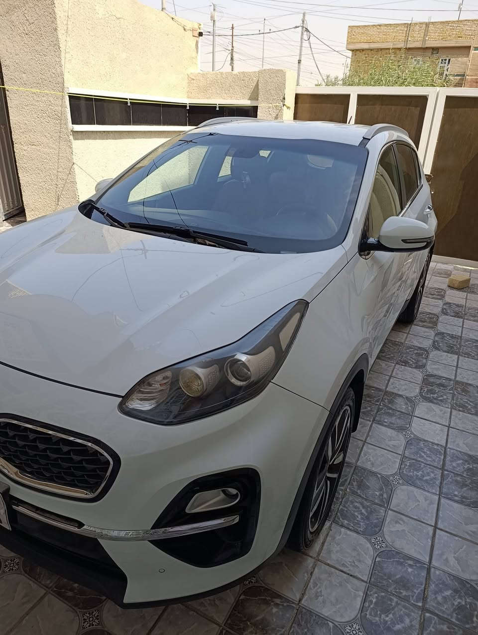 سبورتج ٢٠٢٠ خليجي رقم بغداد ( هزه ولوحات وسنوية جدد) كفالة عامه ماشيه ٨٧ حساس أمامي وخلفي وتحكمات وكامره دواره وشاشة كبيرة ومري أوتو وباقي المواصفات المعروفة ( السياره جديده)
مكان واسط/ الكوت السعر ١٩٤ بيها مجال بسيط للاستفسار ***********

