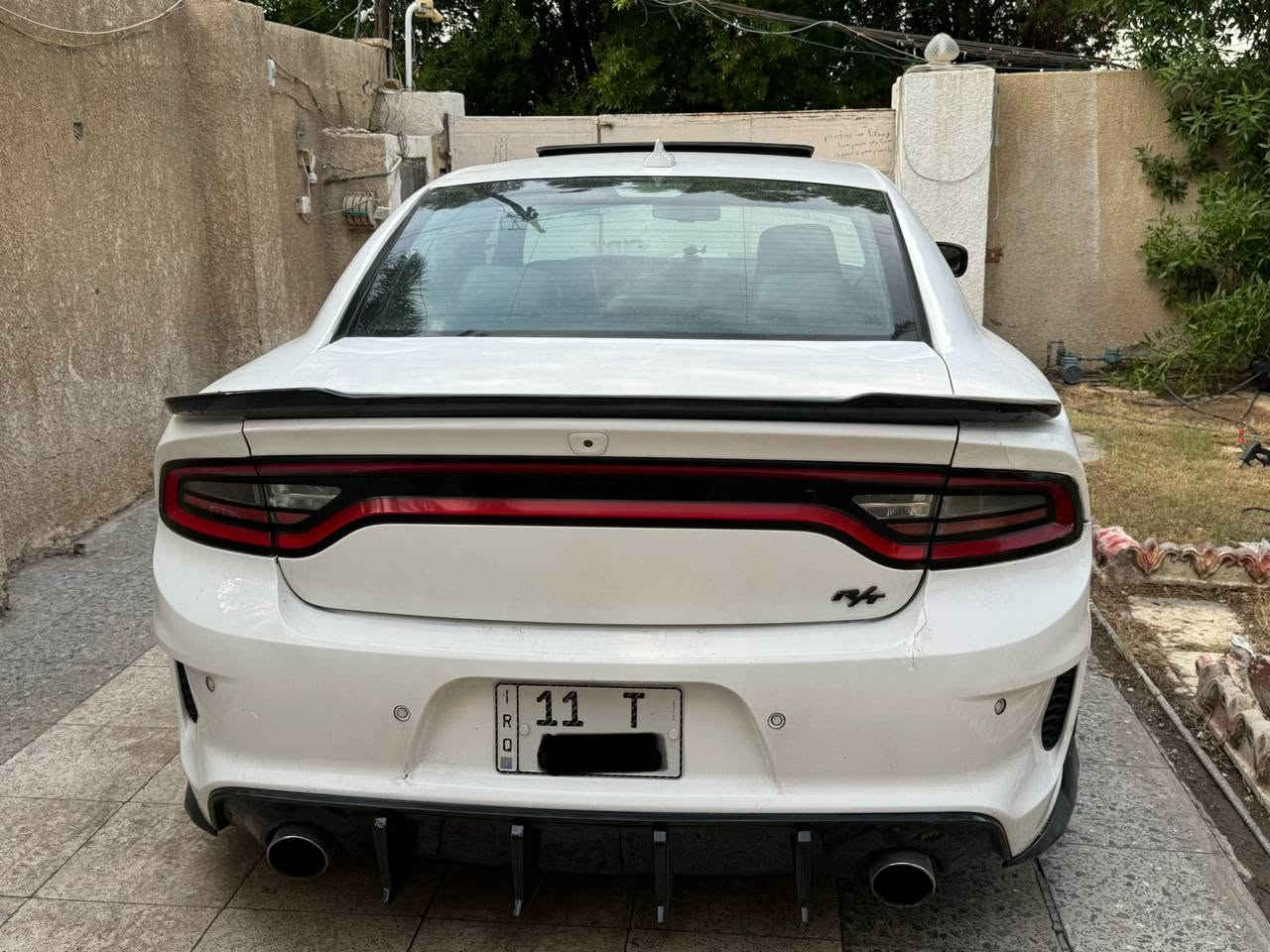 جارجر ٢٠١٨ • ماشي ١٠٨ ألف • رقم بغداد