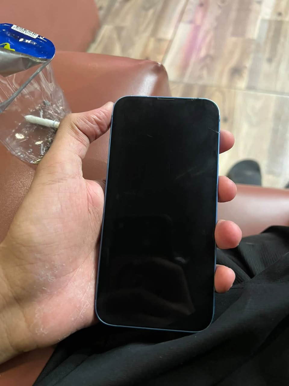 ايفون 13 • ١٢٨ • بطارية ٨٠