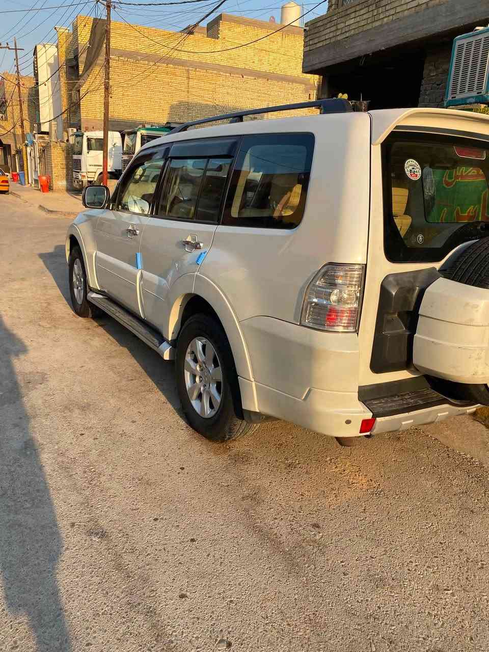 السلام عليكم باجيرو٢٠١٠ فول موصفات السعر ١٢٥ بيها مجال ***********
