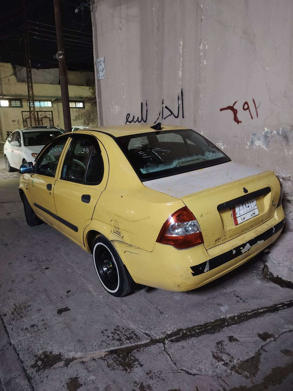 سايبه طيبه موديل 13رقم نينوى وضع شركه قطره معجون مابيها شاشه تاب اربع سماعات ومضخم السياره جاهزه كبل للسارع ***********$السعر  37 $ وبيها مجال بصيط
