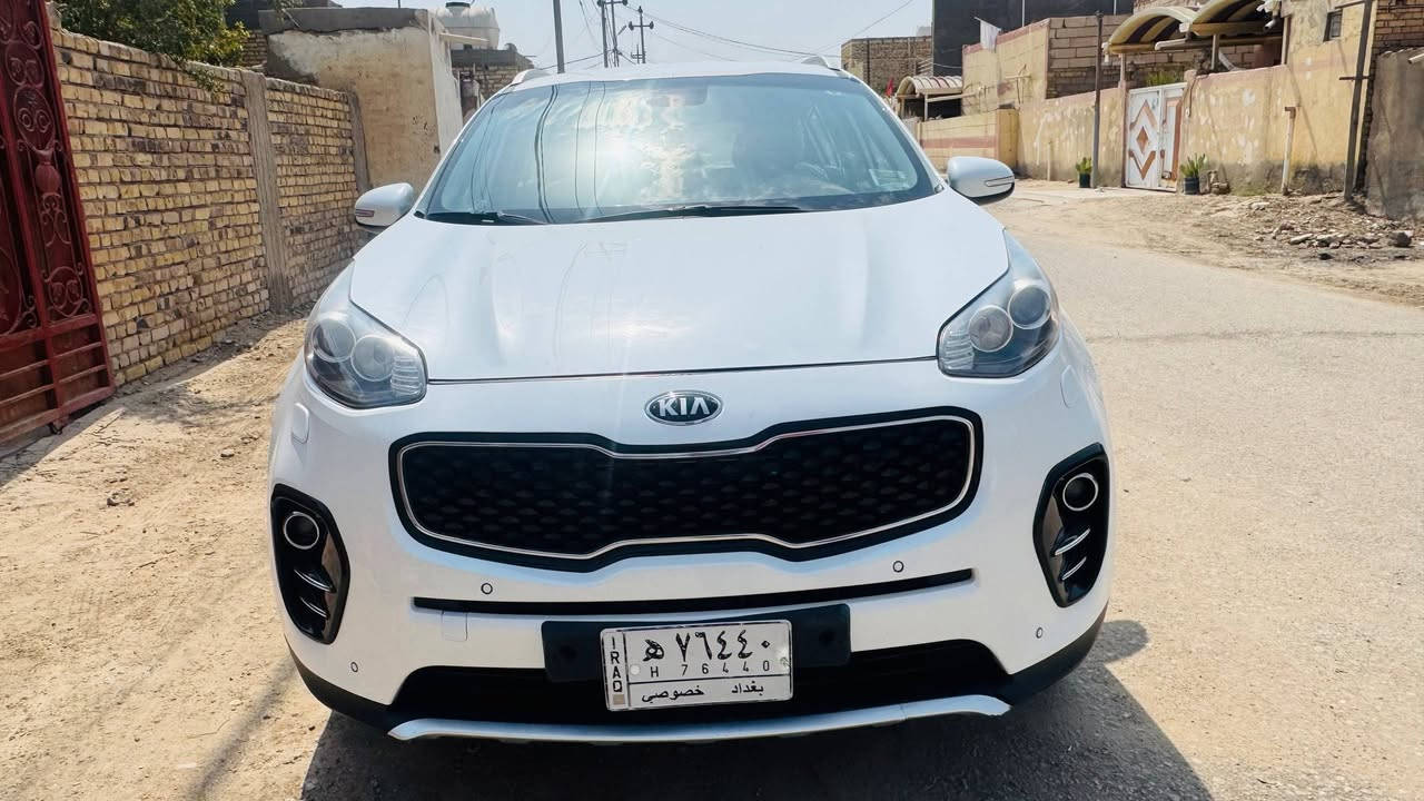 سبورتج 2018 خليجي 
كلشي موضح بالسونار وبيها صار رشه كلش خفيفه اثر تشليع 
مكانها ديوانيه 
170 
***********
‏‪***********‬‏

نص مكتوب في الصور:
- Berlin car العنوان: الديوانية حي الحضارة مجاور محطة الوقود حسين الزبيدي *********** محمد الزبيدي *********** اسم الزبون:- الماركه: سبورتاج تاريخ الفحص: 2023\9\10 وقت الفحص: 10:25 ص الملاحظات: المحرك في حاله جيده Berlin Car لفحص السيارات الجانب الايمن يوجد فتح في الباب الامامي وسمكره كما موضح الجانب الايسر لايوجد ضرر المصد الامامي يوجد رصعات وبعض التكحيلات في الدعاميه الجزء العلوي لايوجد ضرر المصد الخلفي يوجد رصعه كما موضح صبغ بارد تبديل خدوش ملاحظة: نخلي كامل مسؤوليتنا بعد الفحص و تسليم التقرير الى الزبون