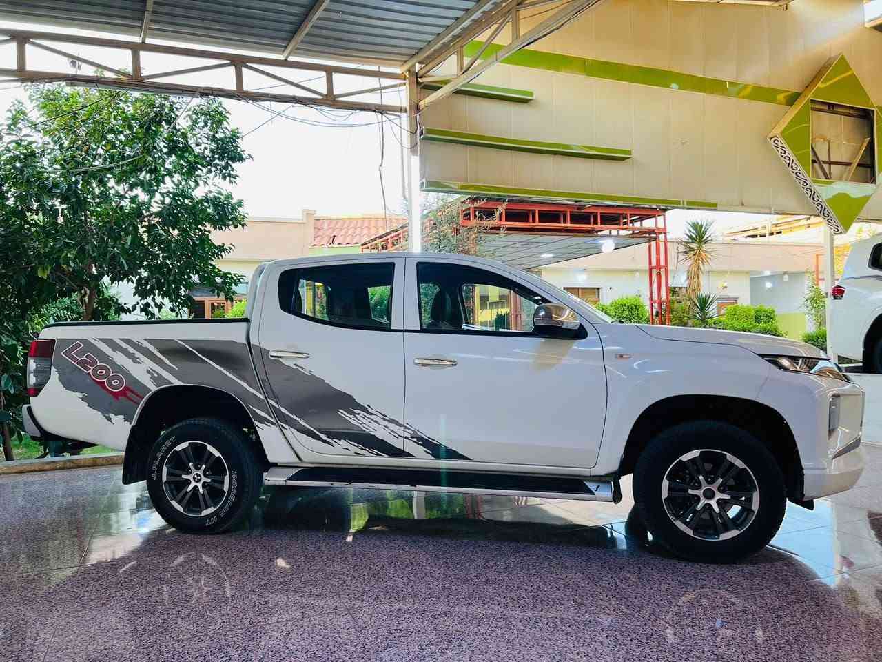 للبيع او مراوس
مسيوبوشي l200  موديل 2022

كير مكينه صدر تبريد خير من الله 

ماشيه 115 

بدون صبغ بارد بيها شي بسيط جدآ 

فور ويل 

السعر 185 وبيها مجال بسيط

*********** بغداد حي الجهاد
