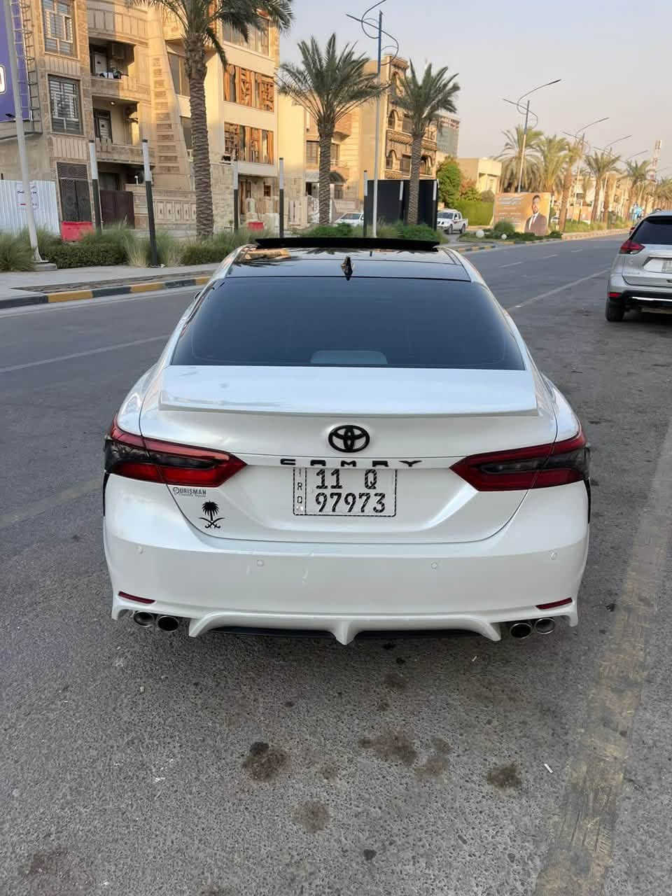 سلام عليكم 
كامري فول XSE داخل احمر
محرك 4
موديل 2023
حادث بنيد سياره بيه صبغ من امريكا 
سعر 170
عنوان بغداد 
موبايل ***********
