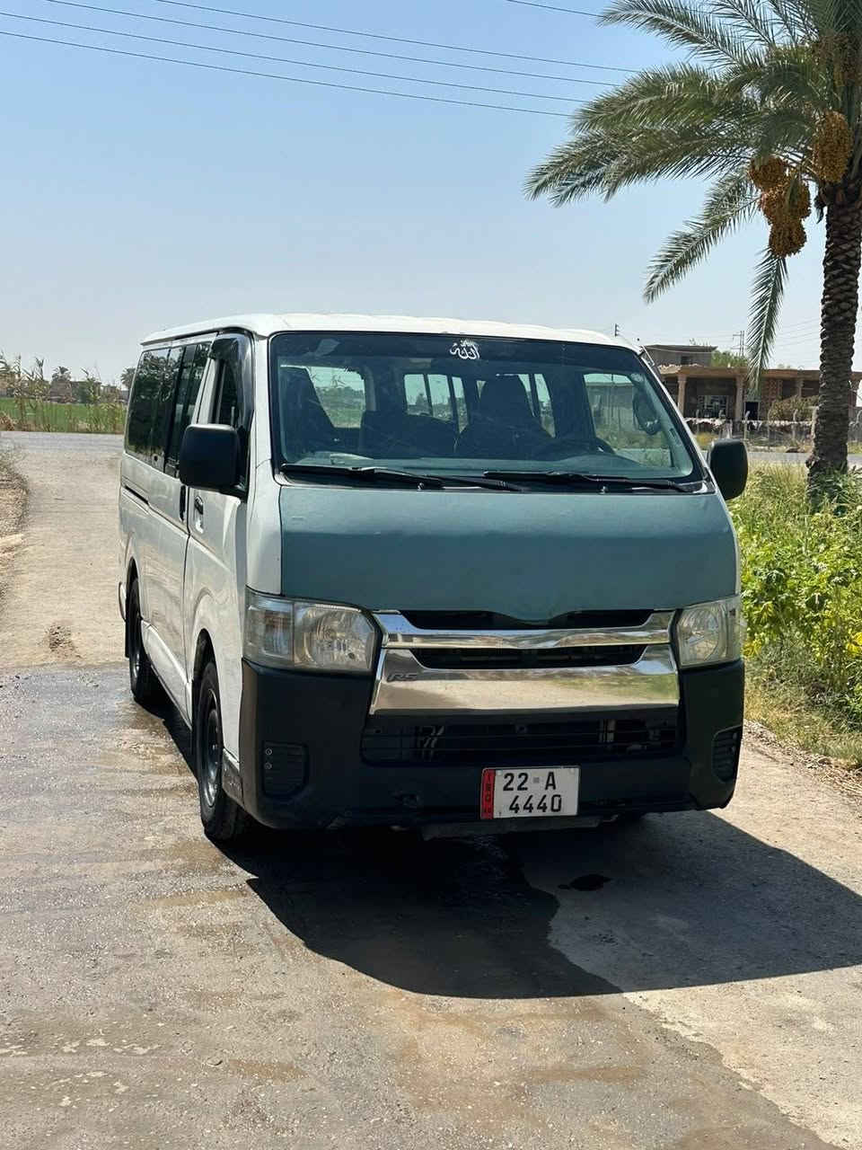بسم الله الرحمن الرحيم  
تيوتا هايسه  2009 شماليه اربيل مصبوغه حزام  كير محرك اكسل مكفولات تبريد  ومنضومه غاز.   السعر 140 وبيها مجال للشرااي المكان بغداد أطراف الشعله منطقه ابراهيم بن علي

 فقط التبريد بخاخ. ب30الف    سياره مال جناي
***********
