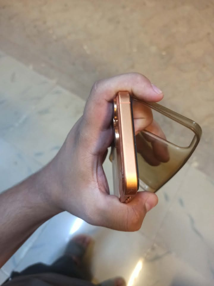 ايفون ١١ برو
ذاكرة ١٢٨
محور 17 

على فحص 

جهاز نظيف 

للبيع 

سعر ٢٦٠ 
مكاني ديوانية
***********
