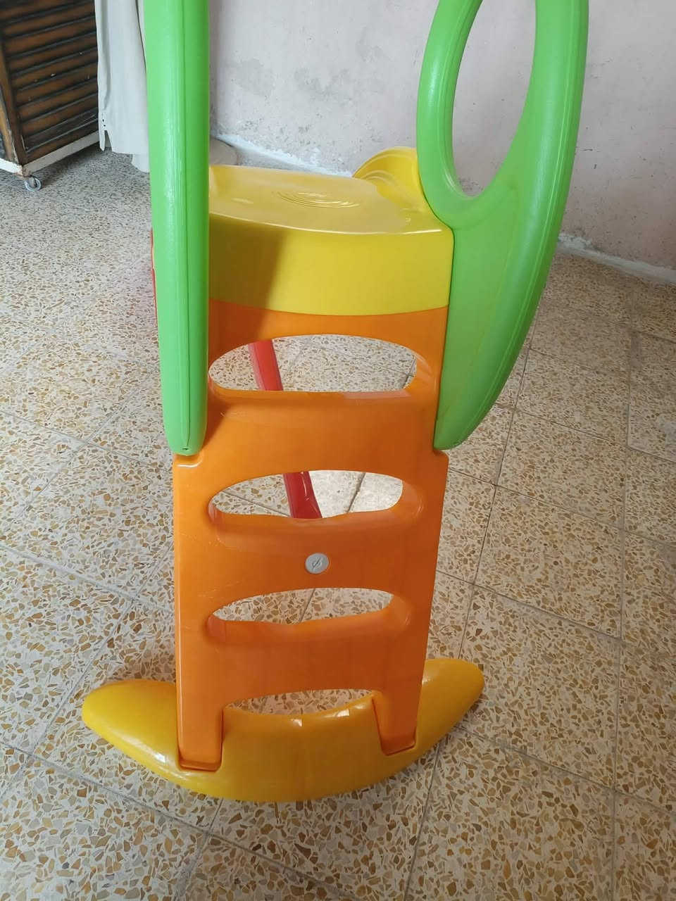 للبيع 
***********
***********

