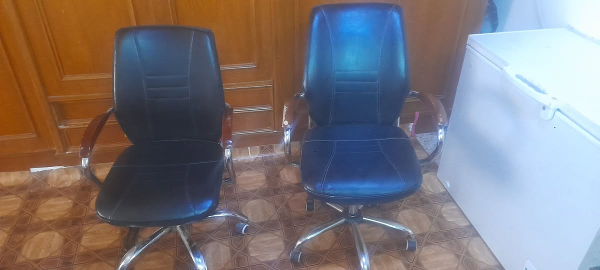 للبيع البصره البراضعية قرب القصؤر اخوا الجديد 75الف الشري بيتصل ***********
