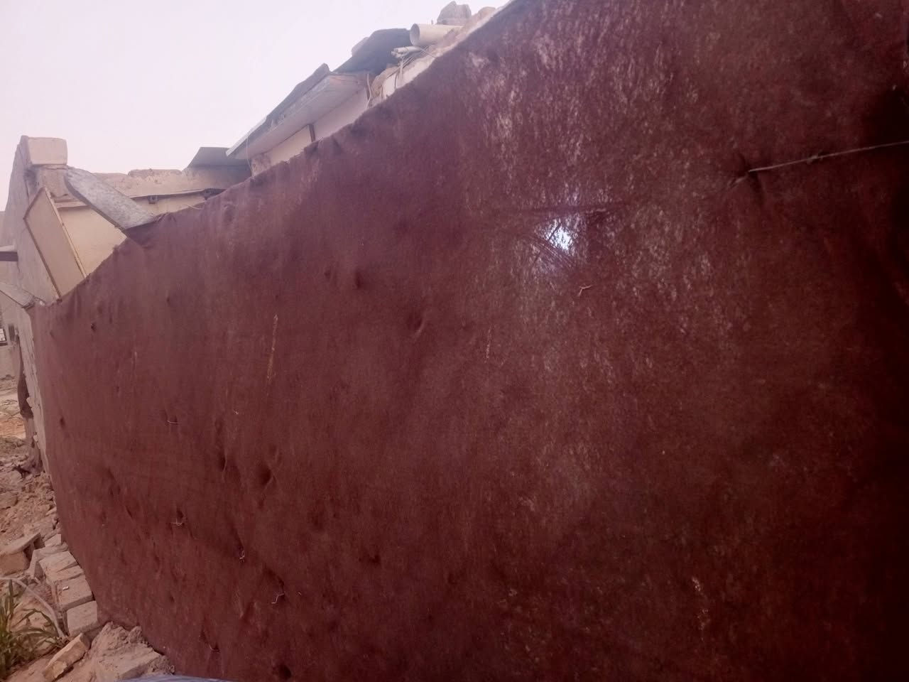 سيم وباب 10 امتار و6 دنك للبيع ***********
