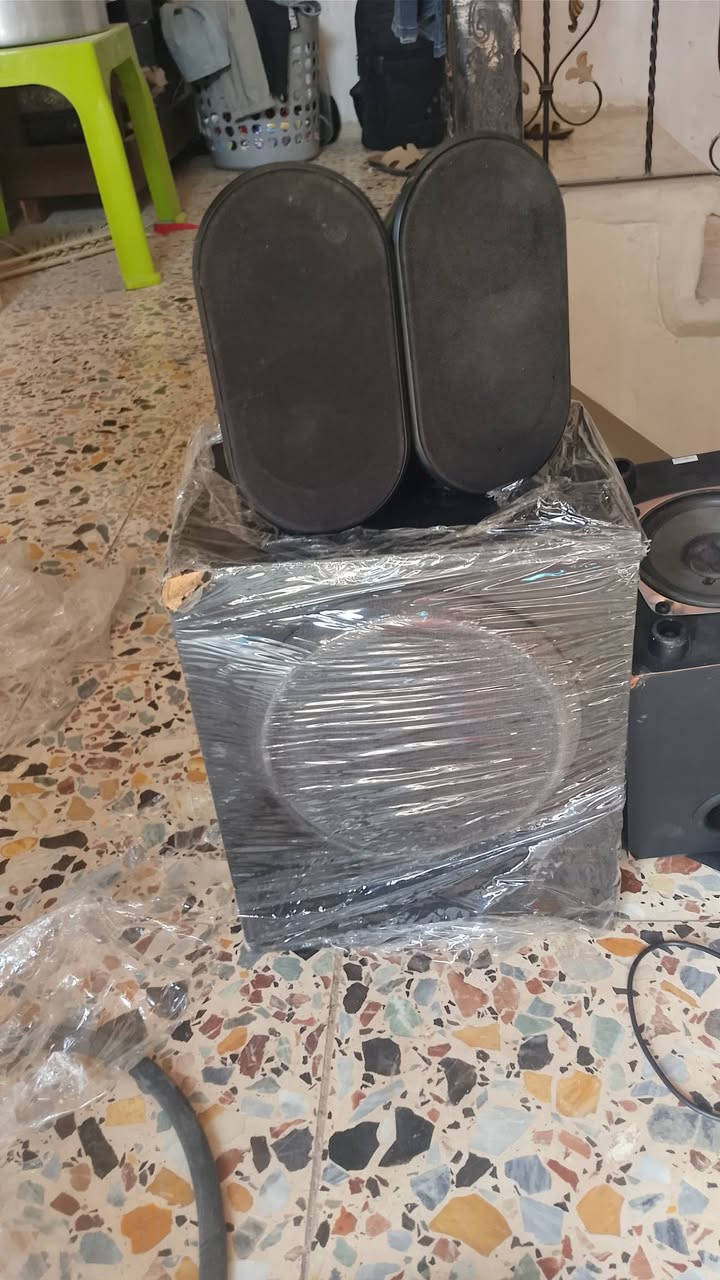 شلعة سماعات كبار وصغار شغالات ب 110
