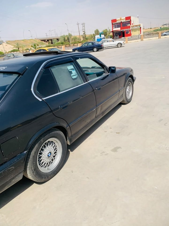 بس ام 525 كبس
جديده طك كارتون

موديل 1992

طخم تواير

صدر امامي خلفي

بدون ضرر صبغ جماليه فقط

كهربائيات كلها شغاله 

داخل ابيض 

رقم صلاح الدين جديد شرط التحويل

تبريد ويه صويج

جاهزه للأخير 

مال جناي

السعر اتصل ودلل

***********
