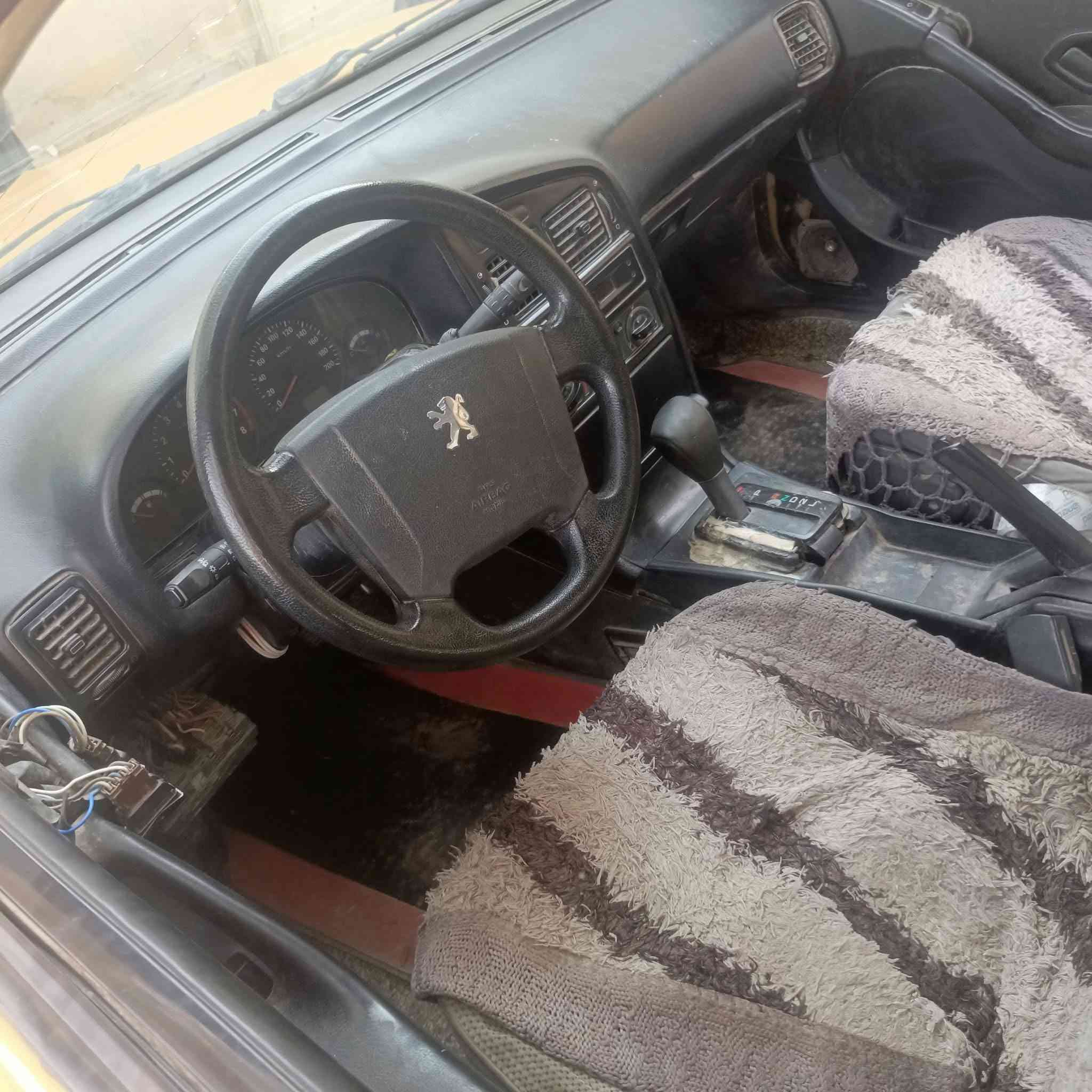 بيجو روائ • موديل 9 • عليها غرامات