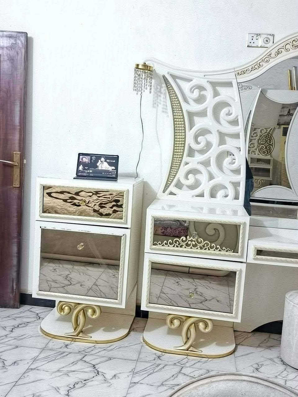 غرفة نوم • استعمال قليل • وصل وياها