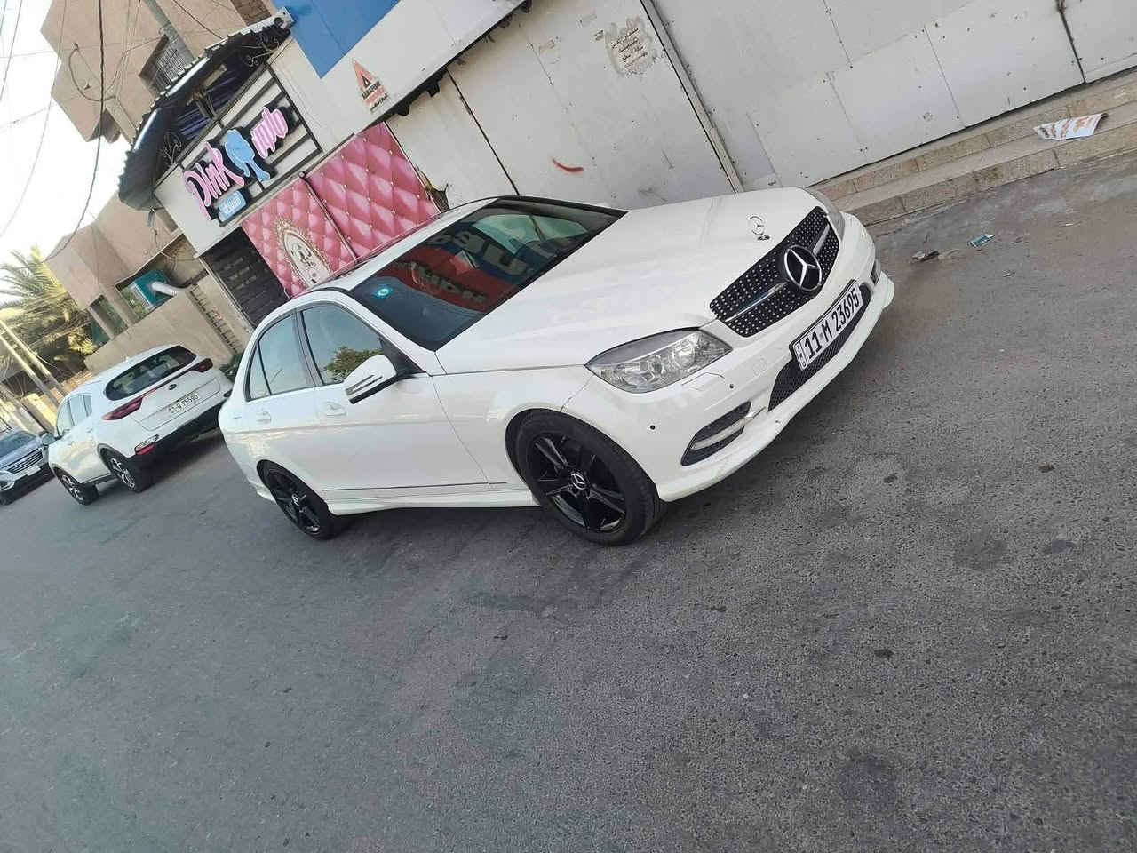 مرسيدس C300 • ٢٠١١ • ٦ سلندر