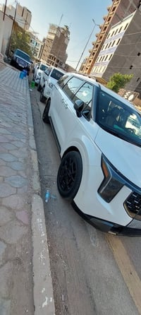 للبيع كيا كرنفال ٢٠٢٥هايبر برستيج فول Vip ستة راكب وارد امريكي ضرر خلف...