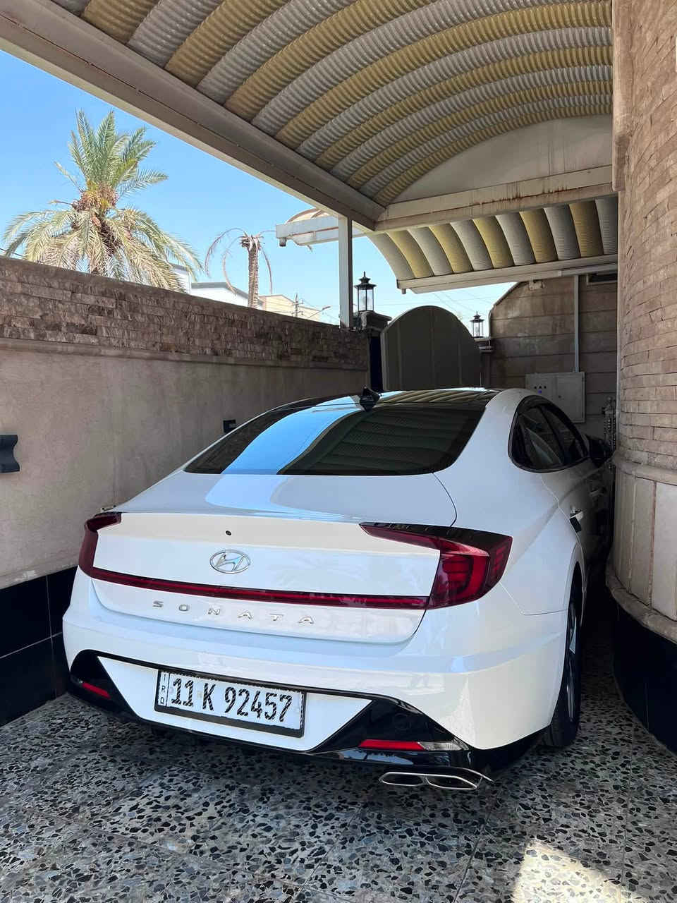 سلام عليكم
سوناتا 2023 بالكارتون فول مواصفات 1/1

ماشيه 22 الف ميل

محرك 2500 تنفس طبيعي

حادثه فقط مقدمة البنيد واتبدل نفس اللون السياره بدون ايرباك بدون شواصي مكفوله  السياره بدون قطرة صبغ حتى الدعاميه الاماميه ابلاديه مالته ايشي ممبدل بيه فقط البنيد والباقي كفاله من كلشي محرك كير مكفولات صدر امامي خلفي كله شركه تايرات مشلن جدد السياره باسمي تحويل ثاني يوم

مكاني بغداد الشراي يتصل ***********
