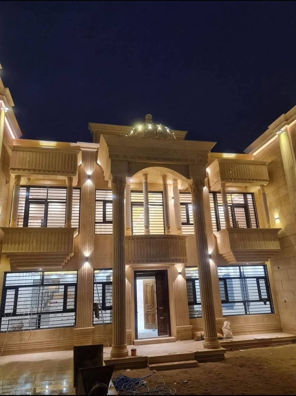 كادر متخصص في تنفيذ الواجهات المرمر بجميع الطرق والدزاين حسب طلب الزبون بأنسب الأسعار دقه العمل👷وسرعة الإنجاز✅ للاتصال و الاستفسار ***********
