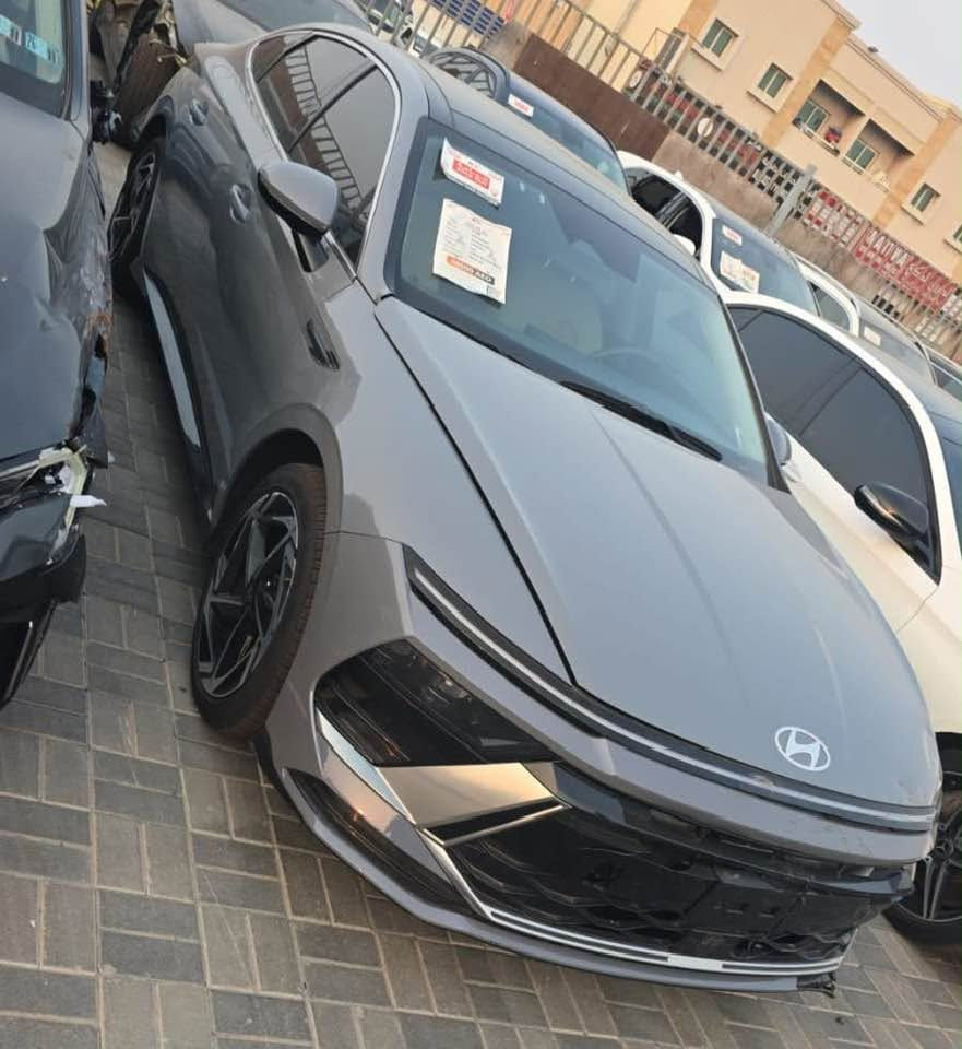 *تم الشحن إلى منفذ سفوان*

*هونـداي سونـاتــاموديـ2025ـل*
*السعر171جاهزه زيرو فول مكفول*

نخبة بغداد  لأستيراد السيارات الحديثة ( الوارد الامريكي - الخليجي )
رقم الهاتف :  ***********
رابط مجموعة الواتساب لنشر جميع السيارات : https://chat.whatsapp.com/HbcK5IV3ANa7z4TqTtPDQ8
