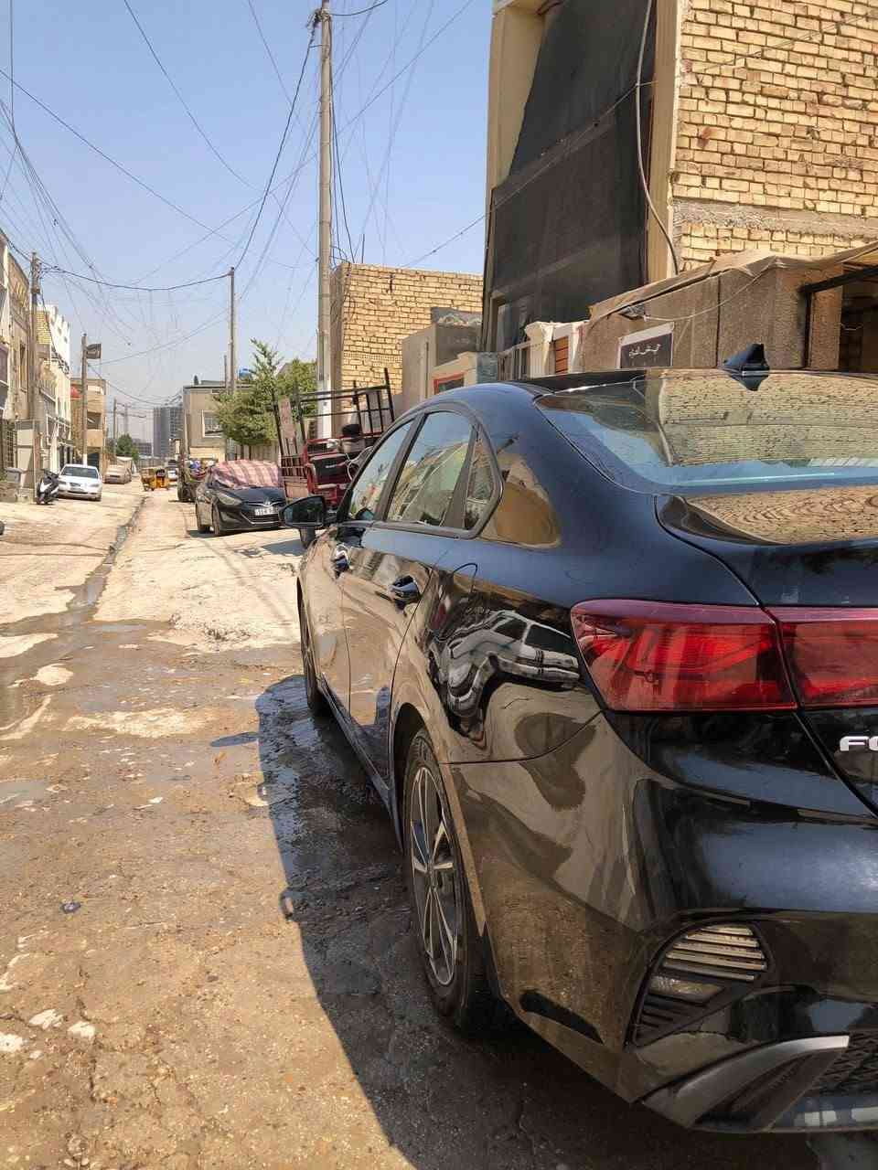 السلام عليكم
فورتي 2024 LX بغداد 
ماشية 35 ML مواصفاتة رادار سياقة ذاتية شاشة دوارة جاهزة كير او مكينة  2000 دوش مكفولات تبريد حادثة بلمنشور تبديل جاملغين او بنيد بدون دواخل بية تكمة مقابيل السايق صبغ راجع علية البنيد صبغ دوسة نصة تصليح صغير امبينة بصور الحادث جاملغ خلفي بارد سعرة مناسب 125 بية مجال للتفاوض 
مكاني بغداد الكرخ
***********  بي واتس اب
