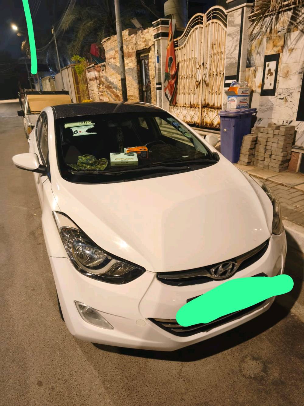 سلام عليكم سيارة النترة موديل١٤ سيارة نضيفة فول ع اخر حباية من تبريد ومن طخم تاير ومن مكينه ومن كير سيارة جديدة مكينته دوش١٨٠٠ سيارة حلوة تخبل تجي تشوف بعينك بيه طخات شوي بل بنيد سيارة بيه كصة قمارة متومة ع رقم سيارة بين قوسين اوصولي تطلع بيه وين ما تريد وبيه سنويه سيارة جاهزة من كلشي سعره ٥٨ ورقة وبيه مجال حك جيه 
***********