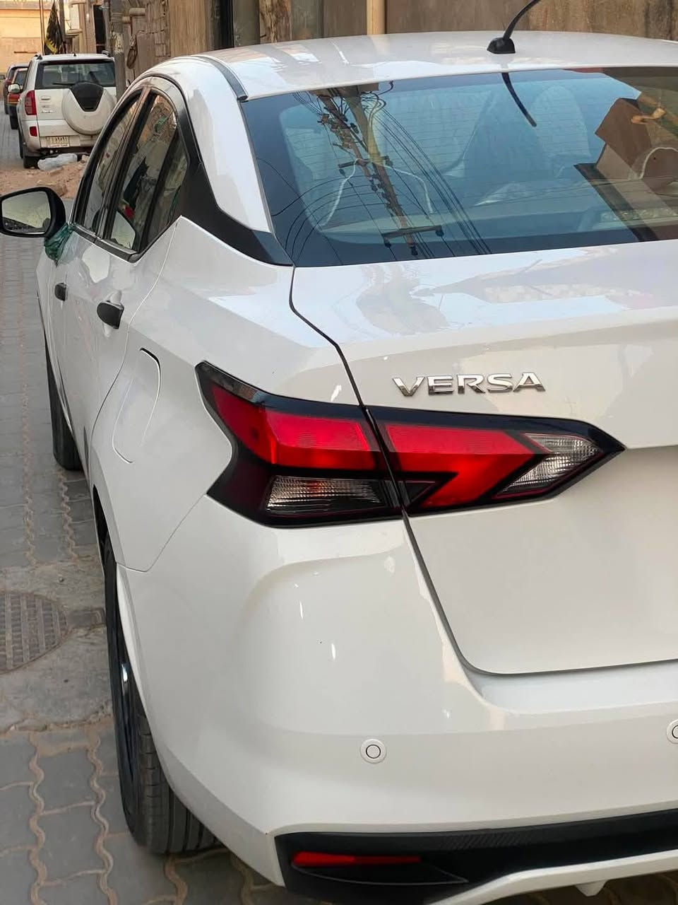 بيع مستعجللل
 فيرسا 2024ماشيه 17الف بسمي سنويه لل30 حادثه بابين تبديل من امريكا وتعديل مدكر بدون دواخل  بجم كبس سياره بلكارتون بريحه الشركه 
مكينه 1600دبل نوزل(8)نوزل، بانزين عادي انسى الدوانز مواصفاته تحكم ستيرن جهتين8ايرباكات مثبت سرعه رادار امامي وخلفي تحديد مسار بريك تلقائي وبعد بيه مواصفات

مكان السياره البصره
للبيع بسعر جوه السوك 117قفل. 
للاستفسار  واتساب*********** للاتصال ***********
