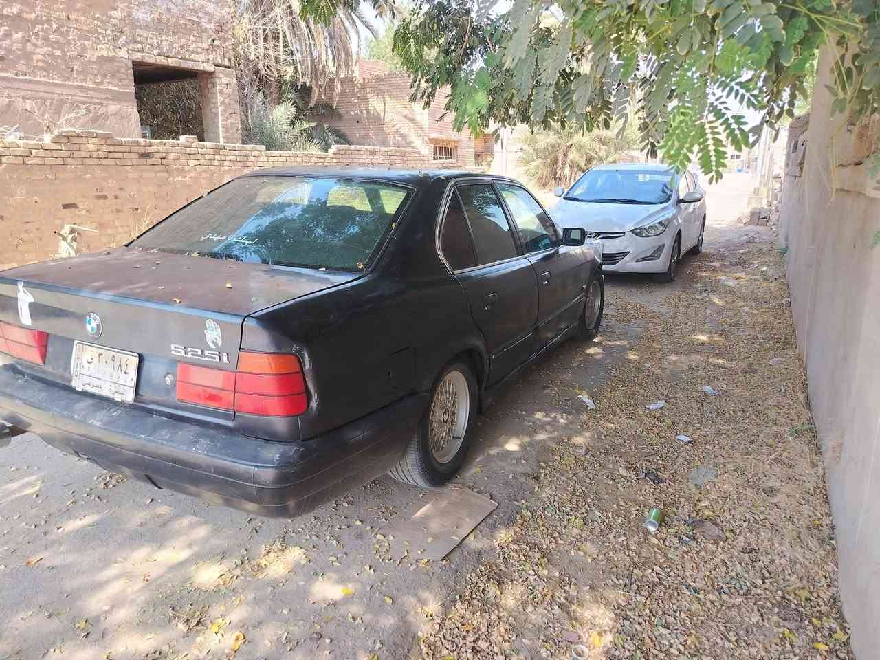 سلام عليكم 
سياره البيع او مروس 
مكينته وكير بل كارتون 
هستوني شادهن 
مكينته وكير محور 
تخم تاير صدره 70بل ميه 
تحويل كبل بسمك 
مكاني بل دوانيه سياره قطره خياس مابيه
***********
