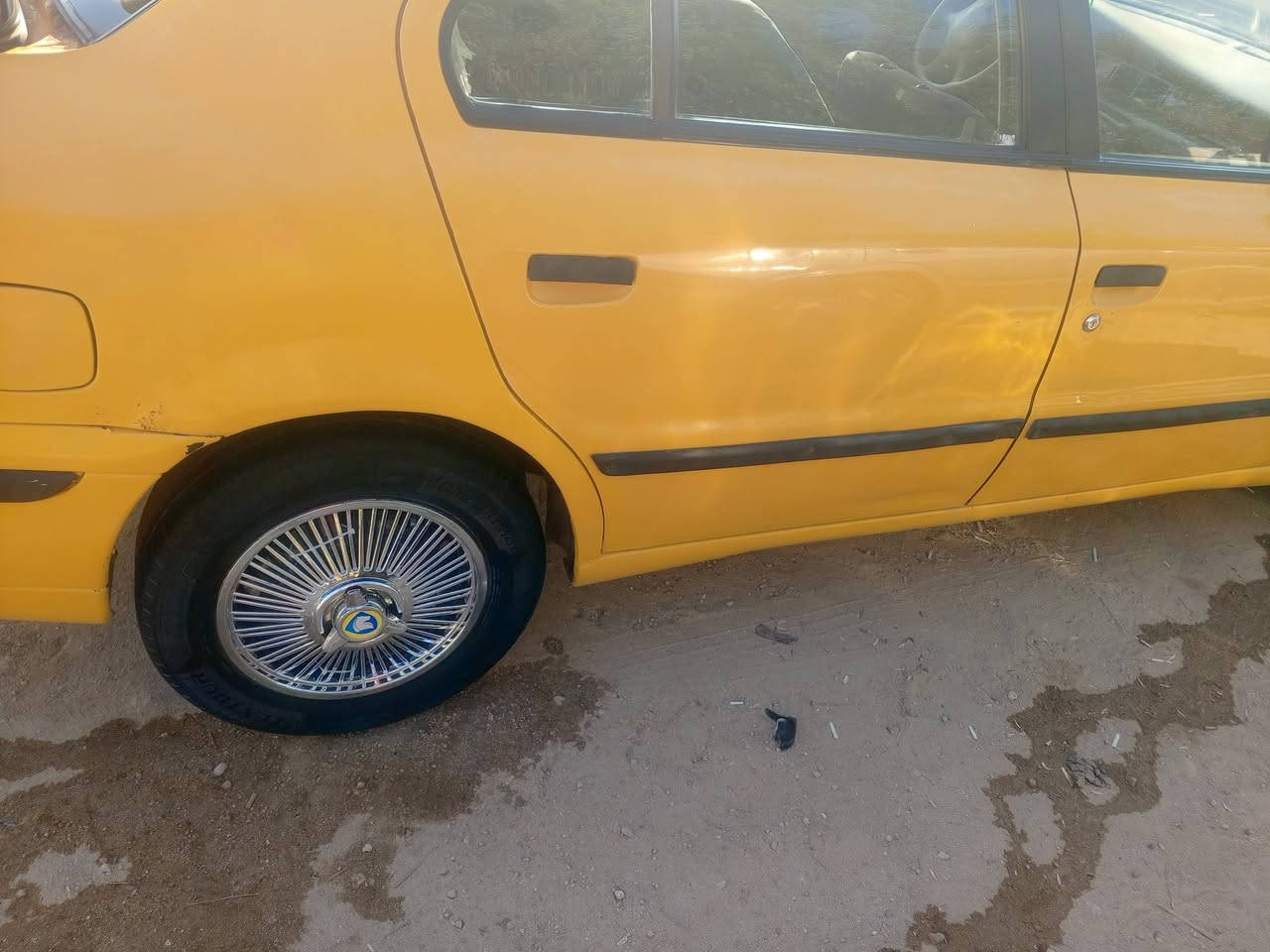 سمند 11 محرك بي صوت براص لاينقص ولايبخر براص فقط كير كير حلو حداديه تبريد خط وبحث مصفره هيئه وغرامات كهربائيات كله شغاله جام يصعد وينزل عالي ناصي اشاير تيارات 90%ب رقم انكليزي.  بسمي مكاني ناصريه الغراف ***********
