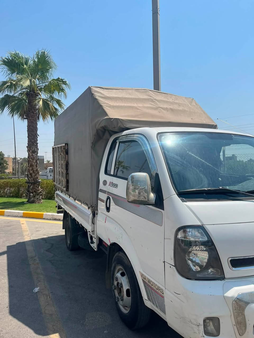 السلام عليكم
كيا حمل فحل موديل 2018 رقم بغداد وجادر ومحجر بيها والسياره نظيفه السعر 139 وبيها مجال
***********

