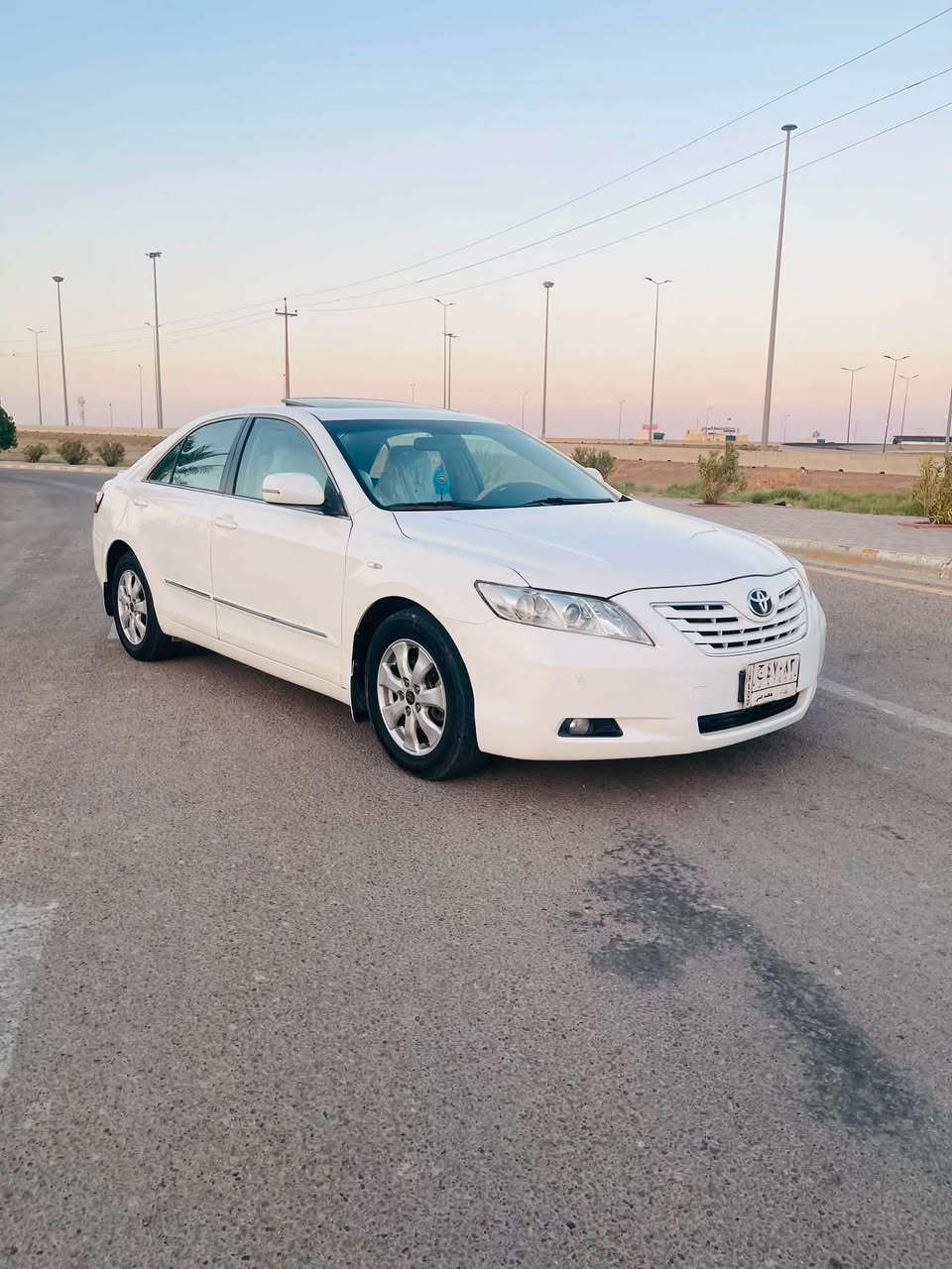 السلام عليكم
تحيه طيبه الى جميع الأعضاء 
للبيع كامري موديل 2009  خليجي 
رقم بغداد تحويل مباشر 
محرك 4/2400 سلندر 
فول مواصفات اعله فئه بالكامري
GLX 
حساس امامي خلفي 
داخل جلد حته البطاين 

برده خلفيه كشن كهرباء تحكم استيرن فتحه سقف كامره خلفيه مثبت سرعه  شاشه تاب اناره داخليه بالتكم  اشاير بالمري يعني فول 
كير محرك كفاله تخم تاير صدر امامي وخلفي تبريد قطعتين ثلج ادامه كامله يعني السياره جاهزه مال جناي ومامتعوبه 
 السياره كفاله وشرط الفحص السياره حلوه واحله من الصور 
السعر المطلوب   123 
الاستفسار الاتصال 
***********
***********
مكان السياره فلوجه غير متواجد ع فيس
