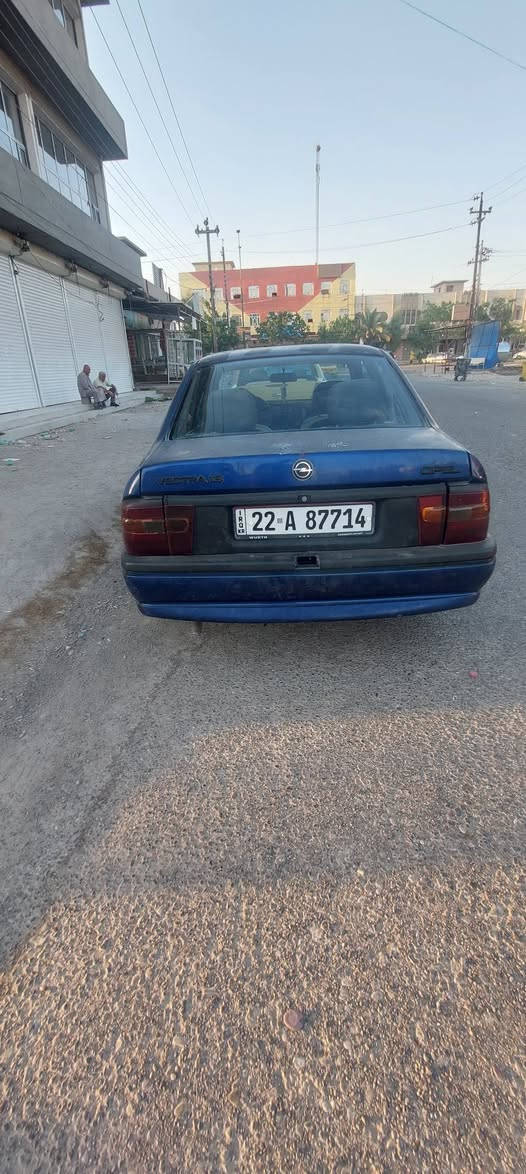 اوبل فكتره موديل ٩٢ محدث ٩٥  حجم ١٨ رقم أربيل سنويه جديد لل ٣٠ دفتر بنزين محرك بيها بخار قليل صدر ودبلات وكهربايات كل بشرط سعرها ٣٥ وبيها مجال قليل الشراي يتصل *********** مكلف بل نشر مكانها كركوك حي الواسطي
