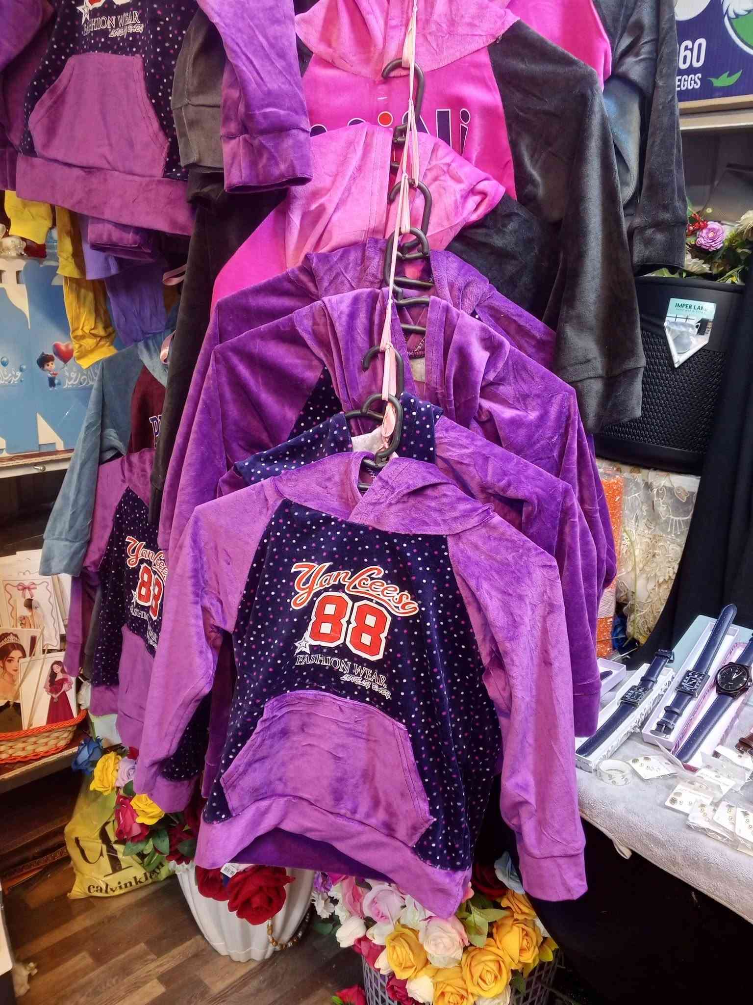 وصول تراكات قطني فالينه وقديفه من عمر شهر الى 7سنوات للحجز ***********امام عباس قرب بيت المختار نعمة كوزمتك زهور الربيع
