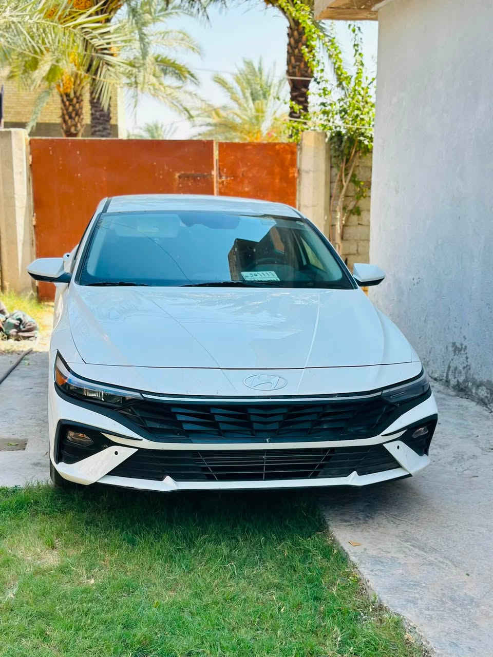 النترا 2025 ابيض
نص مواصفات سويج 

حادثها جاملغ الأيسر فقط بارد بدون صبغ  موضح بصور 

ماشيه 1800ميل

محرك 2000 دوش  كير at

شاشه 

لايت زنون 

كأمره خلفيه 

حساسات خلفيه 

رادار امامي

توقف ذاتي مثبت سرعه 

تدفه كشنات 

ويل كروم 

ايرباك برده مصلح وجاهز 

السياره دخول جديد بدون رقم  مكاني بابل الحله

تترقم كل المحافظات السياره منفيسها بأسمي 

السعر 140$

للاستفسار الاتصال على الرقم 

***********
