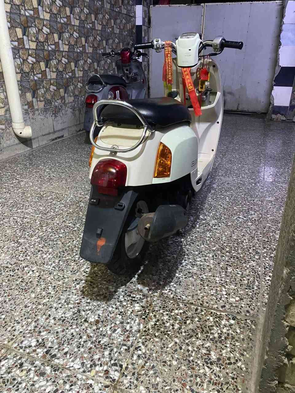 بوليس • كفاله • كهربائيات
