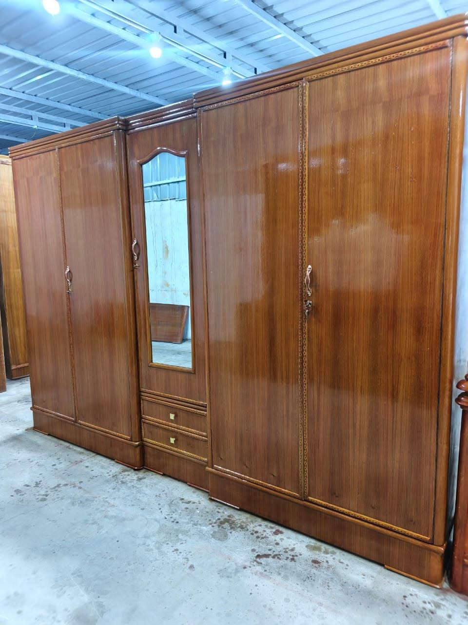 غرفه تسكام صاج درجه اولى فول نضافة اخت الجديده السعر850 ونقل وشد مجاني داخل النجف متوفر توصيل حله كربلاء ديوانيه بأجر للحجز والاستفسار سكرين وتعال واتساب 
***********
