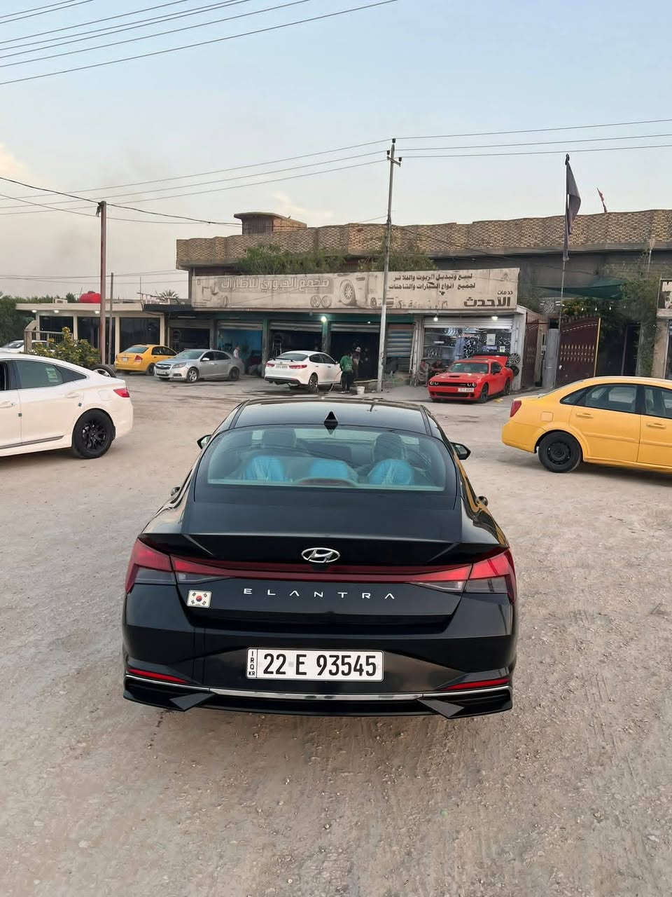 النترا ٢٠٢٣ سياره جديده وضع شركه 
المواصفات : بصمة / تشغيل عن بعد / فول تحكم استيرن // اوتو بريك /رادارت / رادار نقطة عمياء  / محرك ٢٠٠٠ دوش  

السعر 127 مجال شي قليل  
العنوان  : حله 
للتواصل :***********
السيارة بأسمي تحويل مباشر
