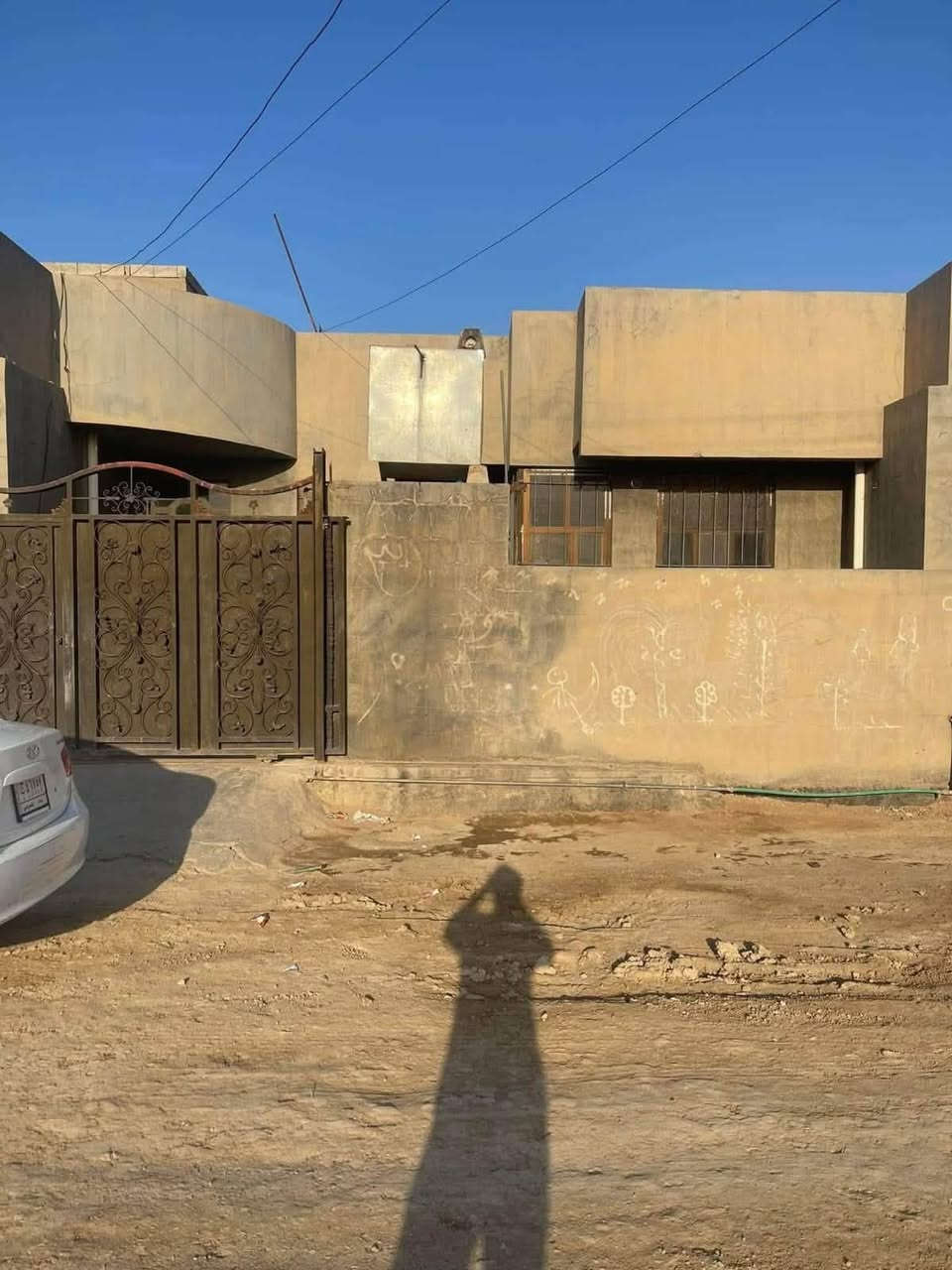 اعلان متوفر بيوت. عدد اثنين للايجار في منطقة سبعة كيلو خلف المعارض سيارات مباشر يتكون من كلدور استقبال مطبخ صالة غرفتين نوم مجموع حمامات داخلية. خارجية كراج سعر الايجار كل بيت. 350 بي مجال
الاستفسار ***********
