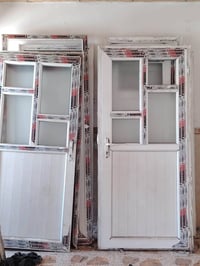 ابواب بلاستيك • للبيع