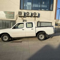 نيسان بيكاب • ٢٠٠٢ • سليمانية