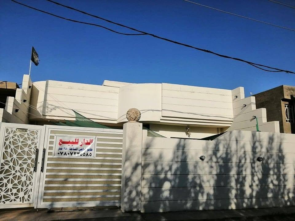 بيت للبيع منطقة البستان قرب فائز الحداد للاستفسار ***********
