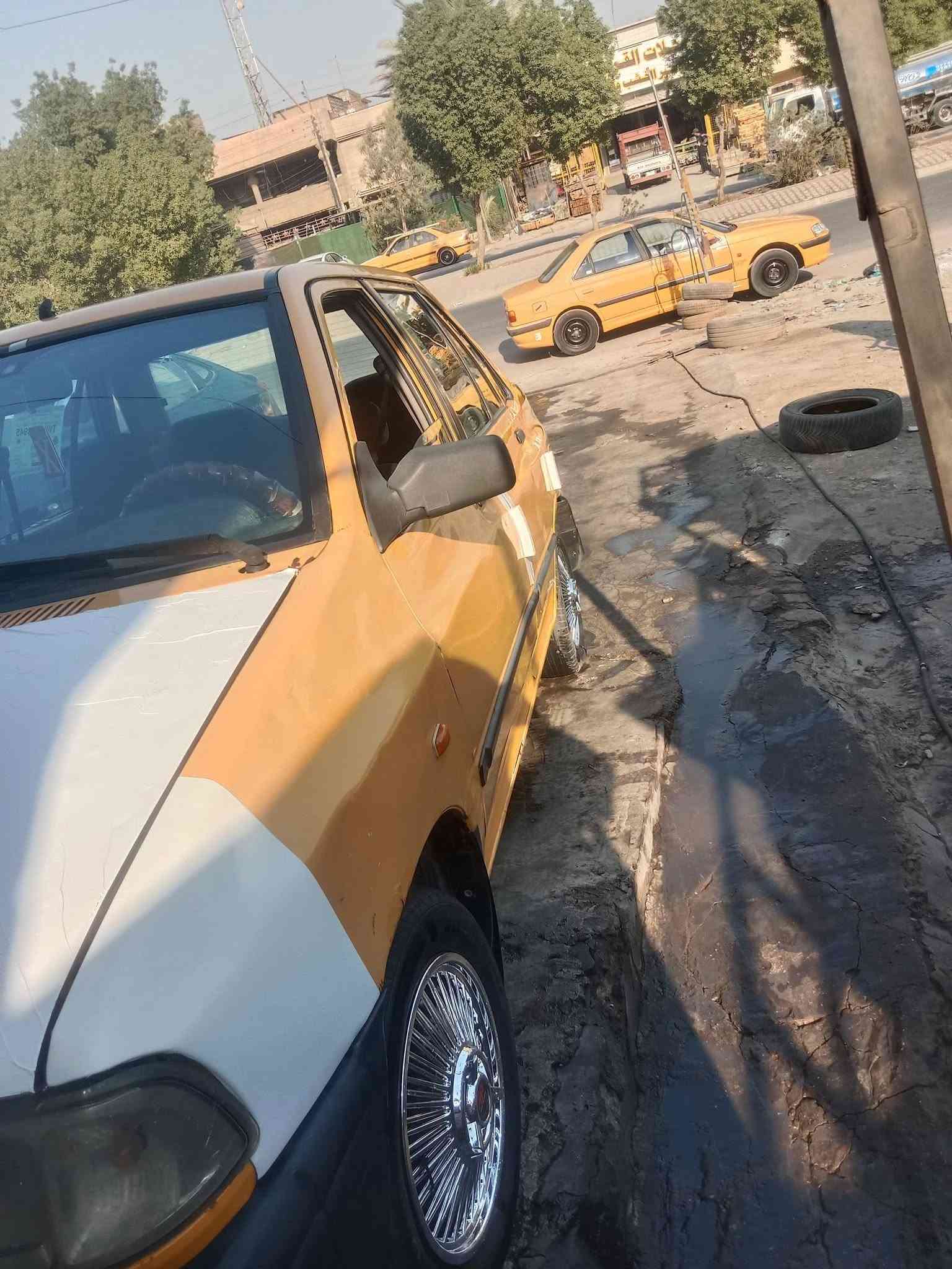 يالله سلام عليكم سايبه ١٤ كير ومحرك جدد كشر حلو بدون ضربه تخم تاير شواصي ابلاديات لافطر ولا لحيم تخم تاير جديد رقم انكليزي ترابك للبصره سياره جاهزه كبل للشارع بياع تقاطع درويش ب ٢٥ وبيه مجال *********** شرط التحويل

