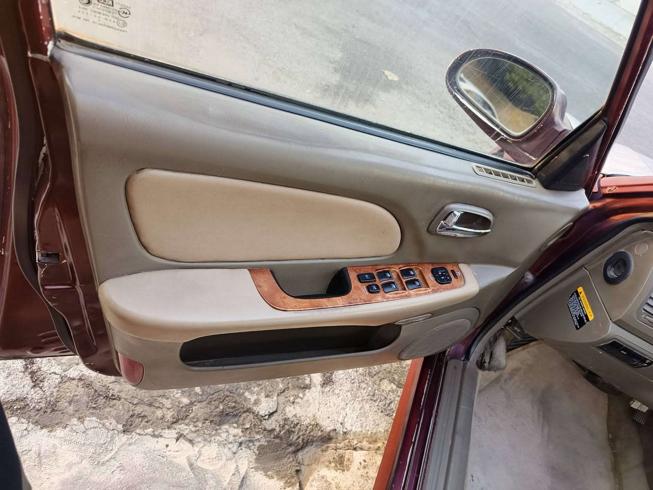 سوناتا ٢٠٠٣
نقصهة صبغ 
كير مكينة جدد v6
أوتو 
تبريد ثلح
دخل نضيف 
شواصي لغود كفالة
نقوصات بسيطة كلش 
السعر ٤٨
عنواني بغداد السيدية 
***********

