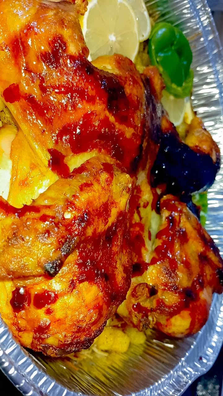 صباحكم خير وعافيه 🫶 جمعتكم ويانااا غييير 😘بيع مباشر ع الغده كمية محدودة دولمه وسط ب12الف والصغير ب10الاف 🫶وجدر برياني وعليه نص كيلو لحم غنم ب25 ألف وبرياني حجم عائلي وعليه دجاجه مشويه كامله ب 25 ألف وجدر برياني وعليه نص دجاجه ب12الف فقط ❤️ إلي يريد يحجز هسه حتى نستوهم ونجهزهم ويدزلنا الرقم والعنوان يوصلكم الطلب حار لباب بيتكم وتدللون علينااا حبايب قلبي ❤️💛🫶 طبعا ما احجيلكم ع النكهات والطعم رهيب لحومنا ذبح أمانة الله والرسول 🫶❤️ للحجز والاستفسار الاتصال على الرقم *********** توصيل موجود
