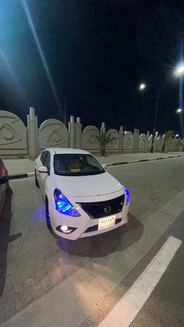 سلام عليكم نيسان صني هندي ام البليته الزركه موديل 2019 سياره نضيفه بمعنى الكلمه شوفه عينك بيه طخه بسيطة بلداير الورا لا مصلح ولا معدل نهائين لأن بسيطه كلش ماشيه 150الف استخدام شخصي و نضيف كير مكينه كفاله عامه سنويه منتهيه صارله فترة قليله للبيع سعر 90$ وبيه مجال لطيبين عنواني بصره زبير الرقم ***********
