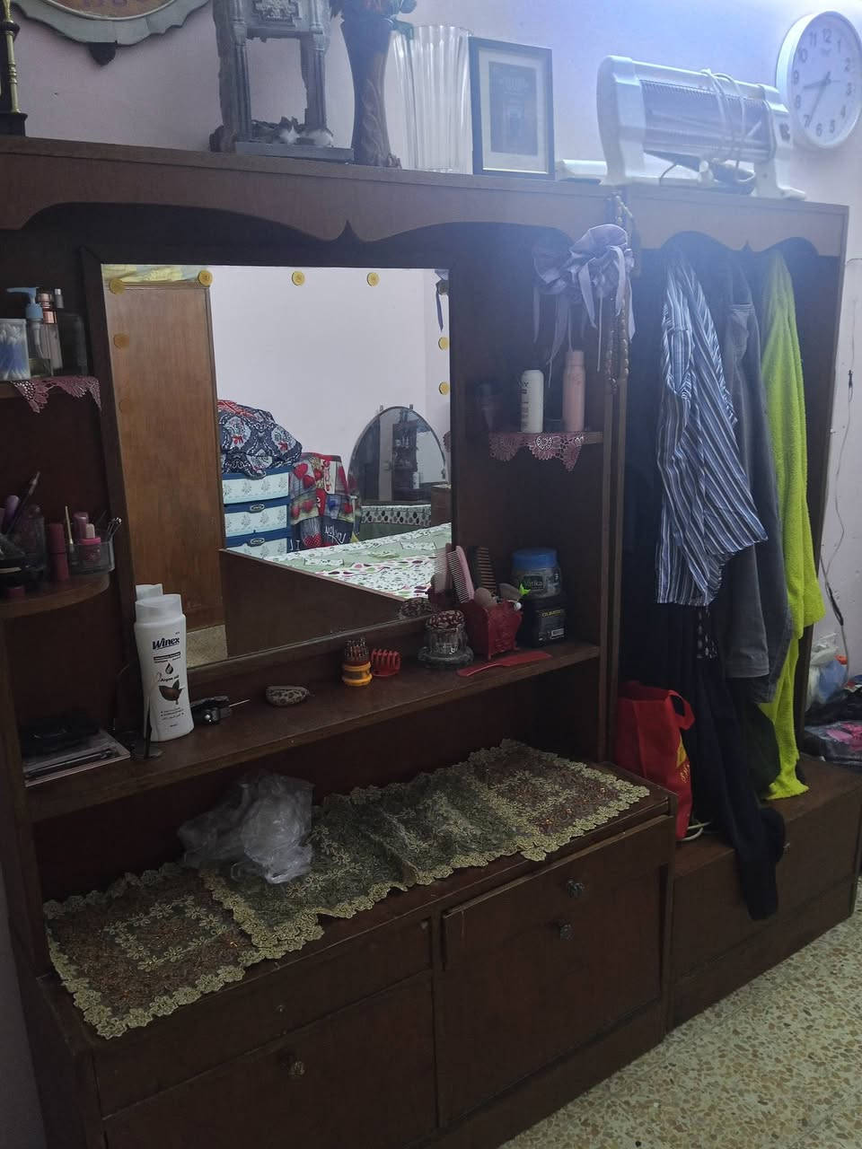 لبيع غرفه نوم
السعر 250 الف العنوان الموصل حي القدسية الثانية
***********

