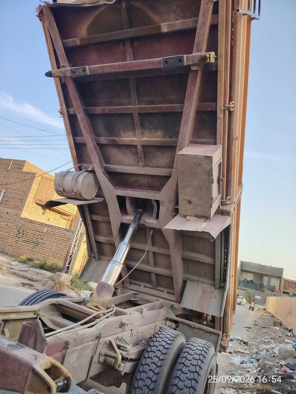 بدي للبيع جگ جديد جاهز المكان ناصريه اي استفسار
***********
***********

نص مكتوب في الصور:
- 25/09/2026 16:49
- 25/09/2026 16:54
- 25/09/2026 16:50